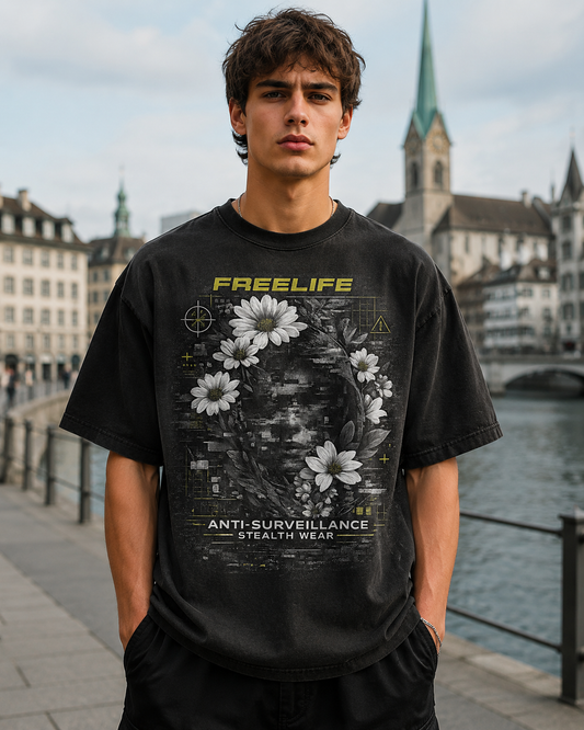 FREELIFE Privacy Bloom Oversized Tee